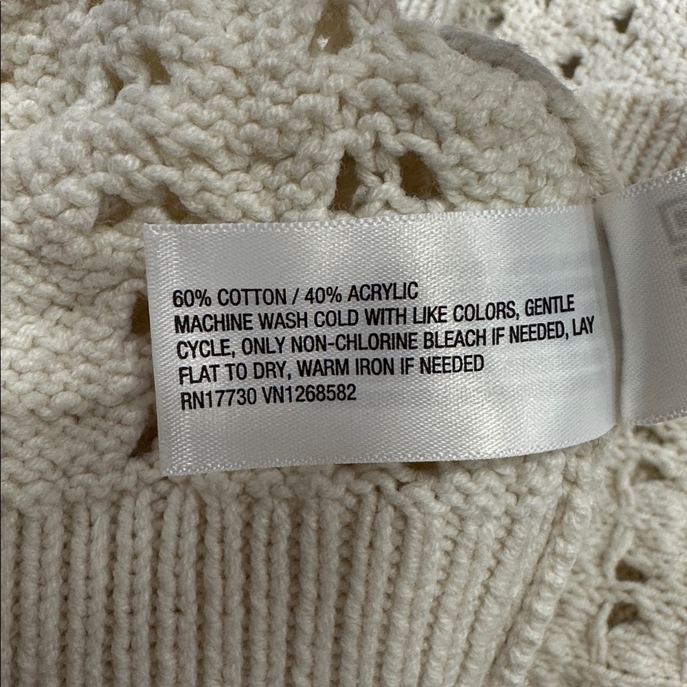 Openwork V-Neck Pullover Sweater - Cream XL - Picture 4 of 5